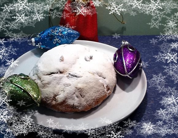 Дать остыть, завернуть в пергамент и оставить "созревать" до праздников.