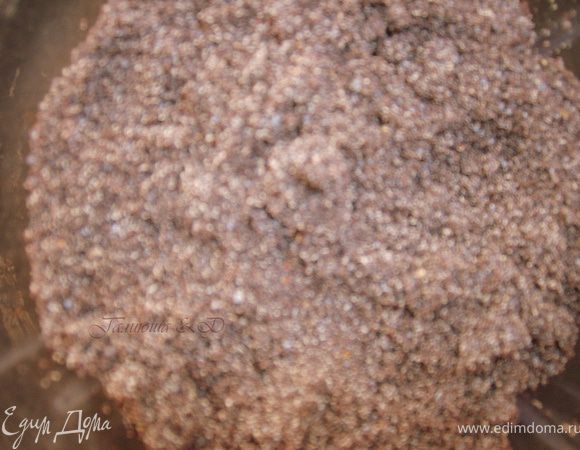 Начинку можно приготовить и в день выпечки.  Для маковой начинки:Мак смолоть в блендере или в кофемолке, чтобы он после не скрипел на зубах)) 