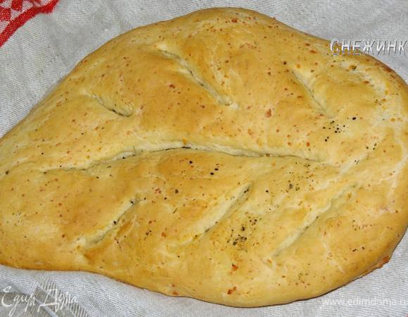 Вот такой румяный и красивый он получается! 