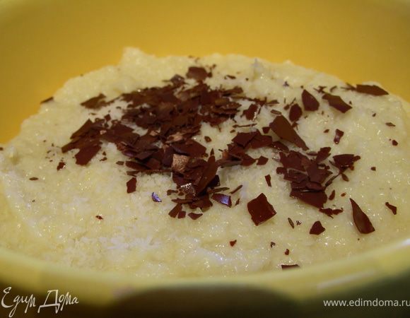 И подаем, я еще немного присыпала шоколадом. Приятного аппетита)))