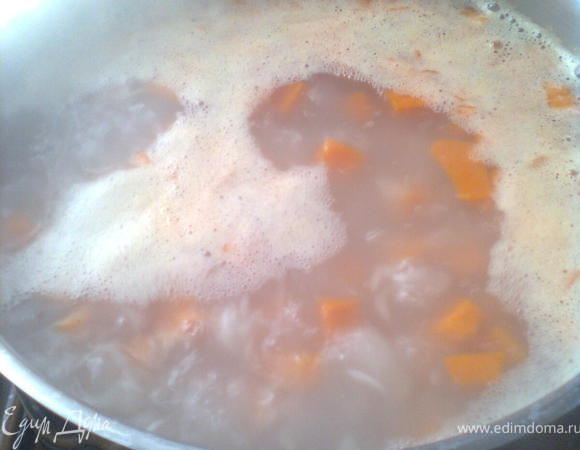 как рис поднимется вверх воды ,проверяем,стал ли он немного мягким