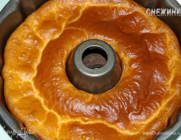 Выпекаем 35 минут до равномерной золотистой корочки. Оставляем остывать в форме.