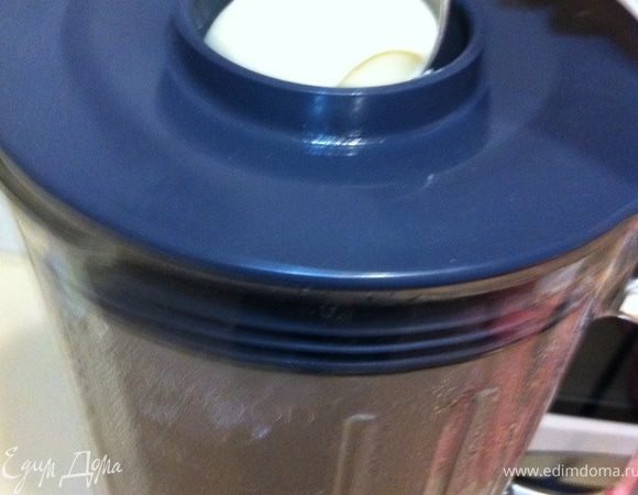 Готовые овощи взбить в блэндере, с добавлением плавленого сыра) Готовый крем-суп подавать с гренками)) ПРИЯТНОГО АППЕТИТА!!!