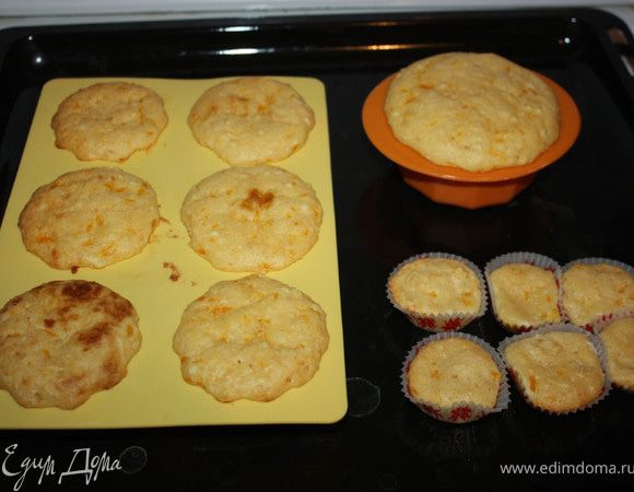 Выпекаем при 180градусов. По времени лучше ориентируйтесь на свою духовку. У меня получилось около 50 минут. Достаем. Даем остыть.