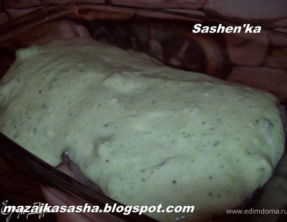 Залить треску соусом и отправить в духовку на 20-25 минут при температуре 200-220 гр.