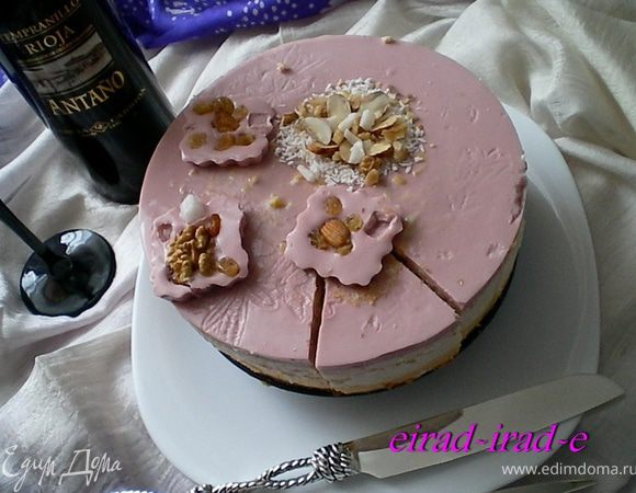 Этими пироженьками,по желанию  можно украсить торт.