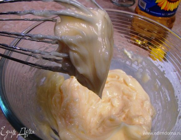 Приготовьте майонез (здесь не учтены ингредиенты, необходимые для майонеза. Смотрите в отдельном рецепте).