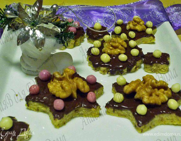 Вот и получился отличный подарок к Новогодним праздникам! Приятного аппетита! 