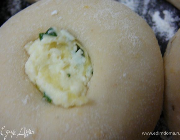 Заполнить эти углубления начинкой.