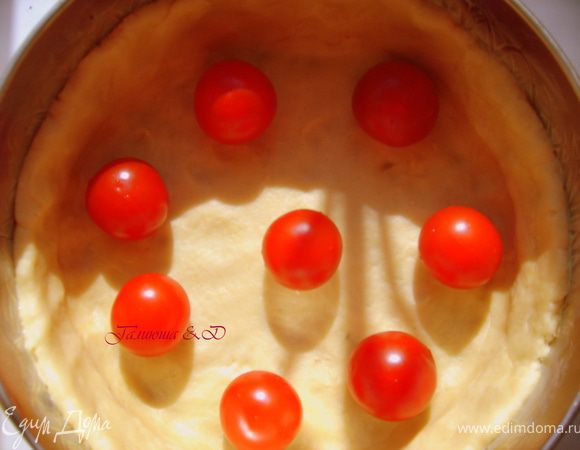 Готовим начинку: Можно использовать и помидорки черри 7-8 штучек, 