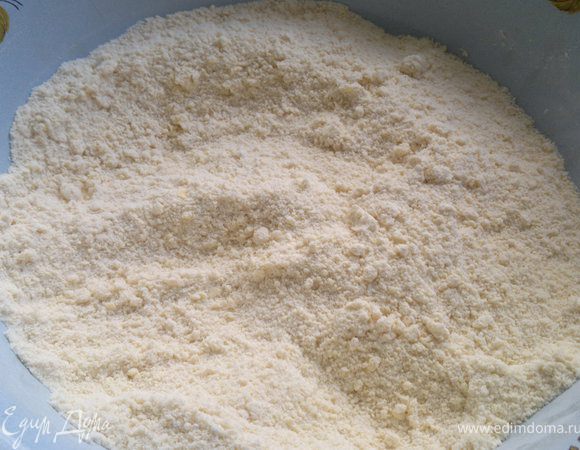 ингредиенты теста,смешать и сделать из них вот такие крошки