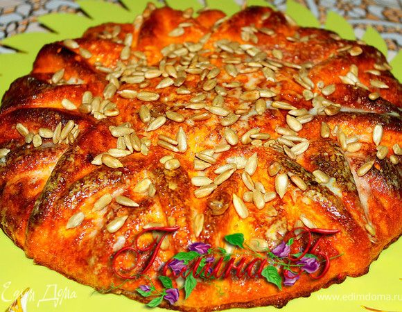 Достаем из духовки.
Вот такой красавец получился!