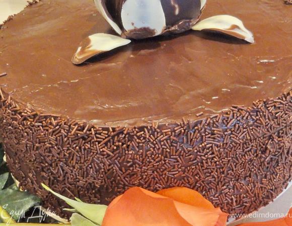 УФ!!! Вот и все! С днем рождения, Нелли!
Если у кого-то из друзей день рождения 31 декабря, то такой торт будет хорошим подарком)))