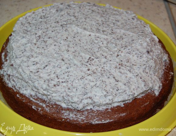 Крем выложить на вишню...