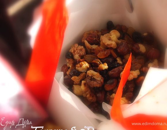 А потом можно переложить их в подарочную упаковку на ваш вкус и перевязать ленточкой, 