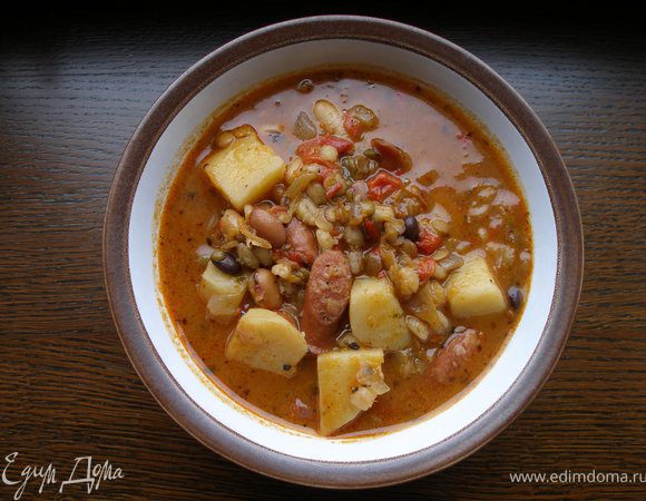 Перед самой подачей можно сделать домашние крутоны и положить в суп, - это нереально вкусно, уж поверьте!
