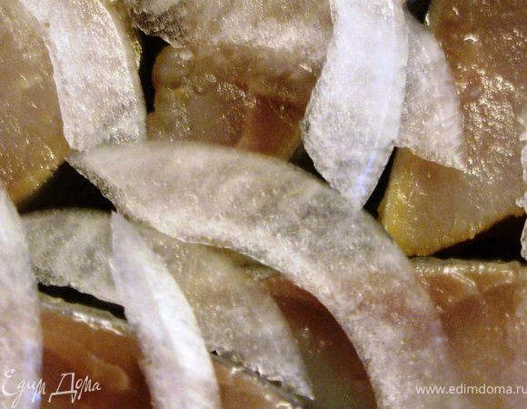 Через 1.5-2 часа достать кусочки сельди и можно подавать к картошечке или просто с лучком и помидоркой к свежеиспечённому Дианиному хлебушку http://www.edimdoma.ru/recipes/31021. Приятного аппетита! 