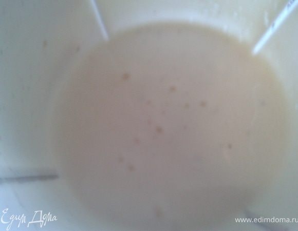 для соуса сыр,сливки,вино,специи взбить