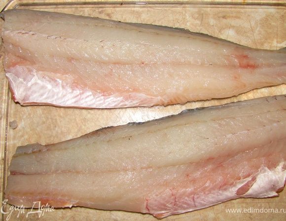 Возьмите судака, а точнее два филе.