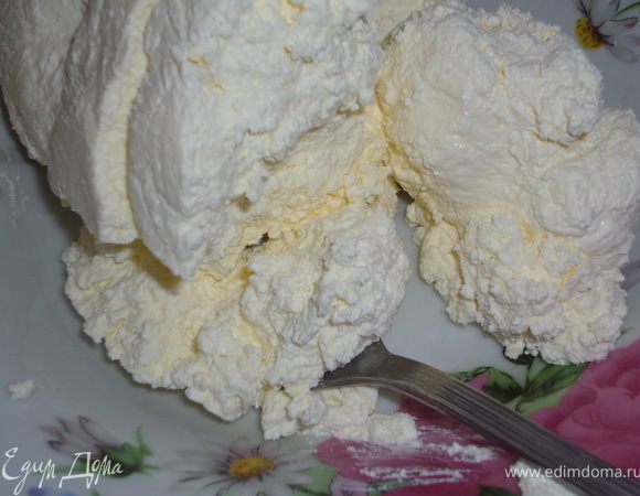 Творог протереть через сито