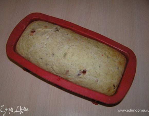 Духовку разогреть до 220*С, выпекать хлеб 25-30 минут до румяного цвета.