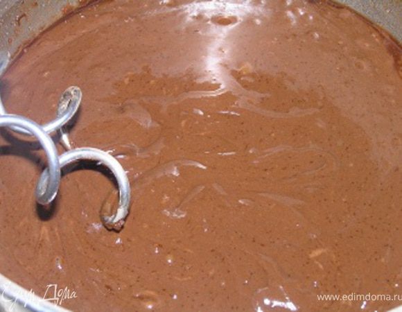 Добавить масло и перемешать.