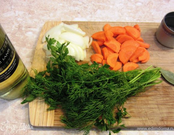 Если вам жалко Омара, положите его в морозилку на 30 минут. Там он уснет.