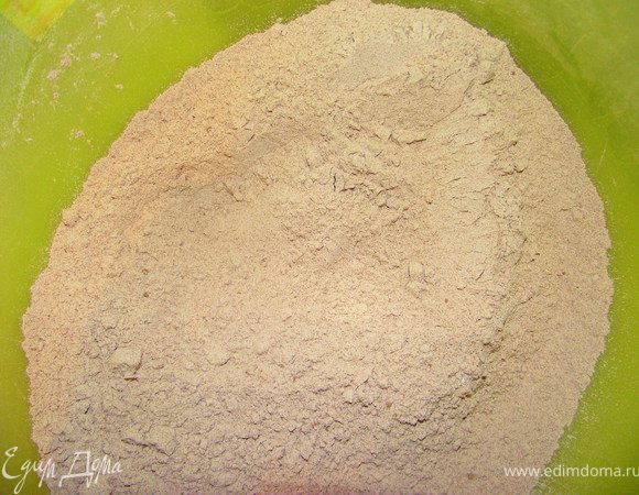 Добавляем какао, перемешиваем.