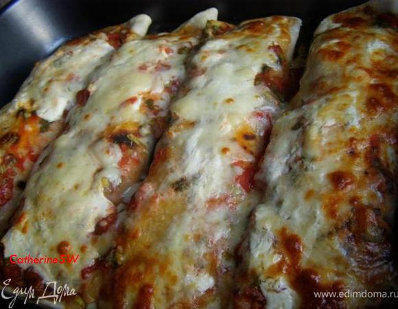 поставим в предварительно разогретую духовку до 180 градусов на верхний уровень и будем запекать 25-30 минут.