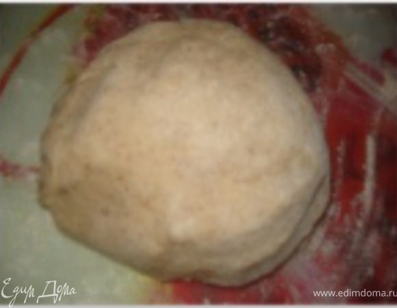 Замесить тесто.

