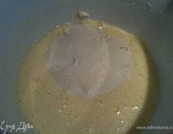 Добавить к массе ряженку.