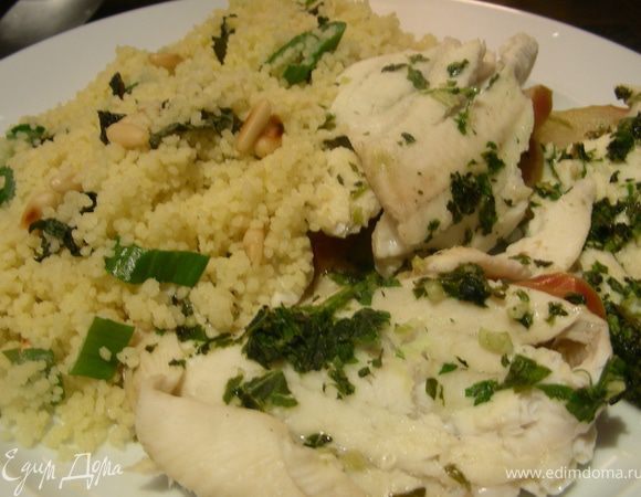 Выкладываем рыбку на тарелку и подаем с гарниром по Вашему вкусу. Приятного аппетита))

