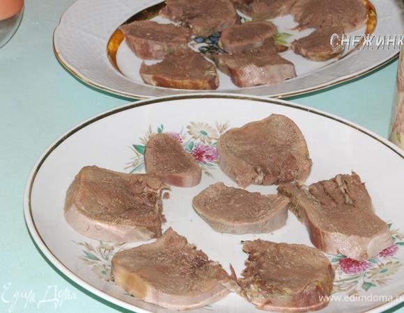 Разложите на блюда. У меня получилось 3.