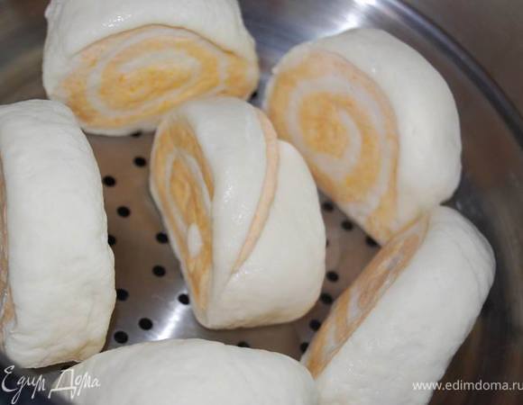 Готовим пампушки на пару 20-25 минут. 