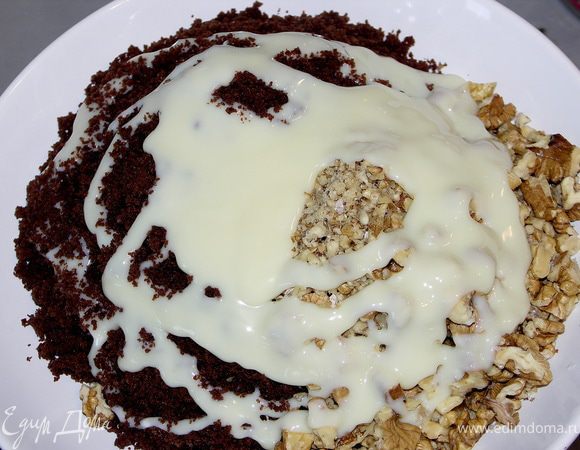 Добавить сгущённое молоко..