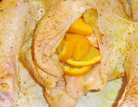 Часть фруктов мы используем для фаршировки курицы