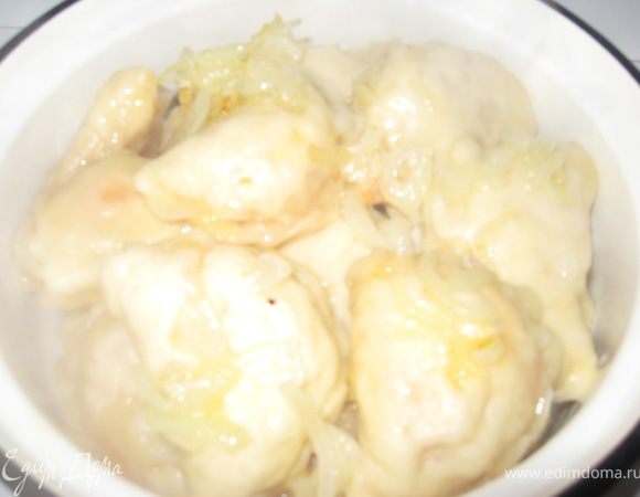 Подавайте с поджаркой, растопленным маслом и сметаной.