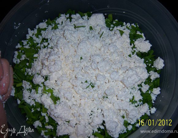 ...размять и добавить творог