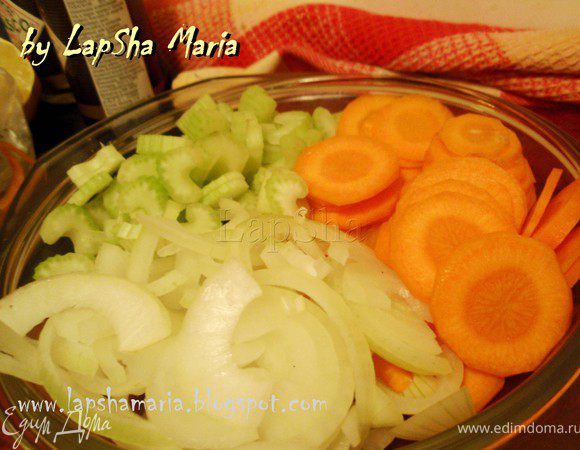 (Подготовим все ингредиенты для маринада:
Овощи...