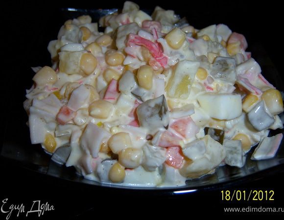 ...посолить по вкусу, добавить майонез и перемешать. Салат готов! ПРИЯТНОГО АППЕТИТА!!!