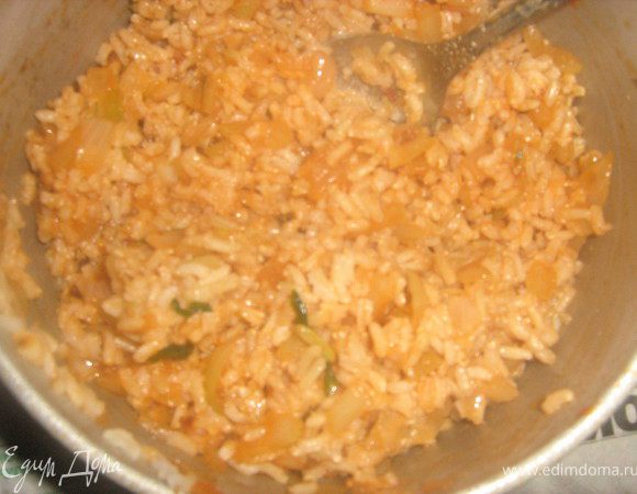 Смешать с рисом, добавьте любые специи.