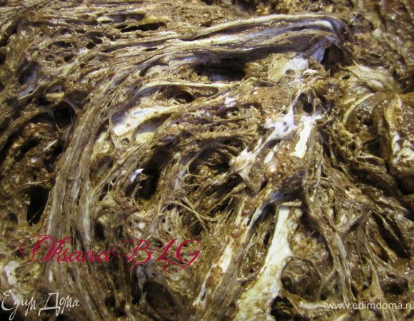 Смешать шоколад и маршмелоу.