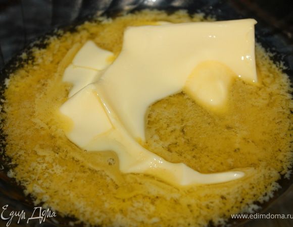 Масло растопить. 