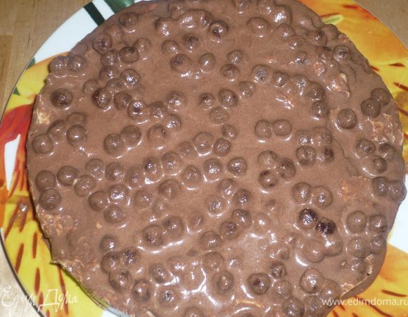 залить торт ганашом и поставить в холодильник на ночь.