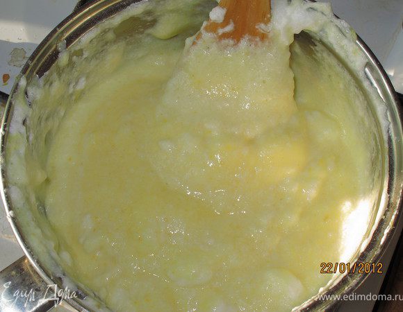 У нас получится вот такая красота, цвета топлёного молока.