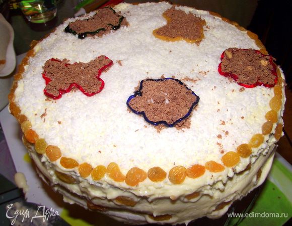 Охладить торт, и украсить, как Вы захотите!