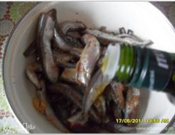 Добавить оливковое масло
