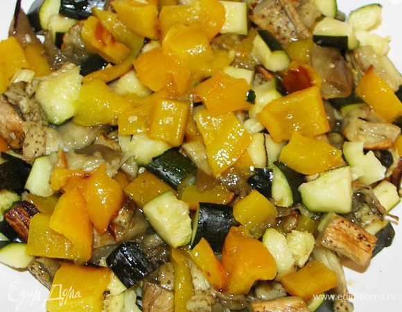 Нарезать на крупные квадратики.