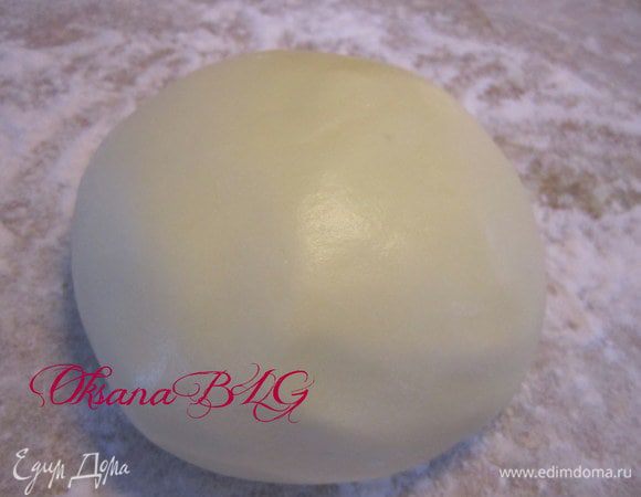 Мастика без красителя.