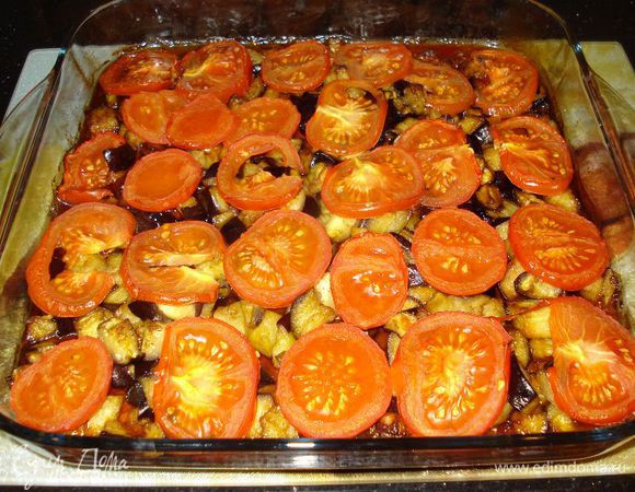 Блюдо готово,можно подавать к столу.Можно сервировать также с натуральным йогуртом,очень вкусно!
Приятного аппетита!